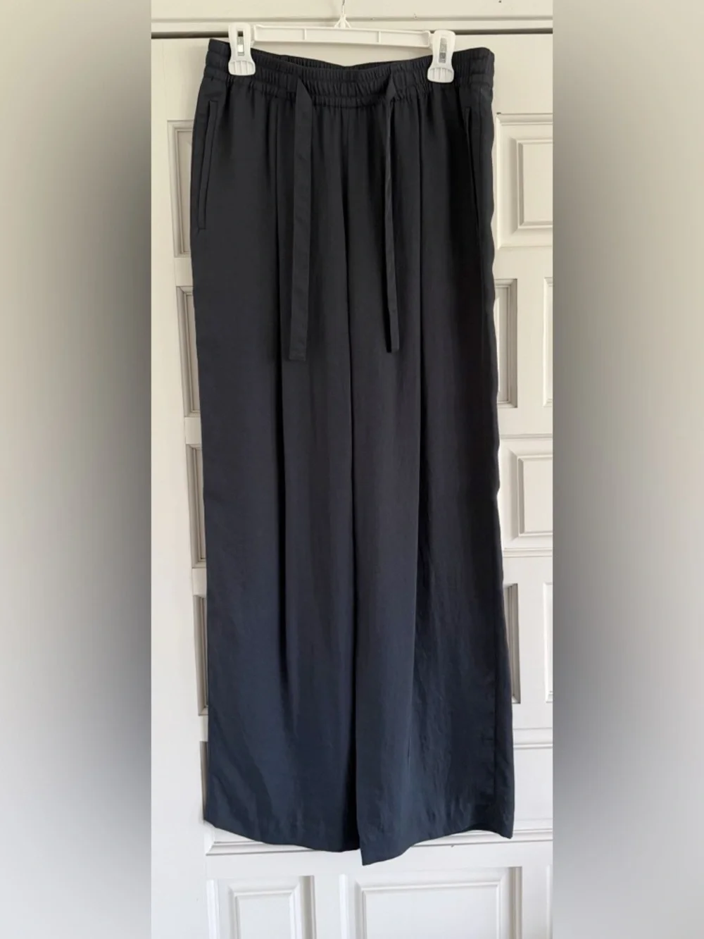 NWT Vince Blue Pants Tie Front Wide Elastic Drawstring Flowy Women’s Size Large